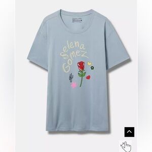 Torrid Size 4(4X)(26) Selena Gomez Relaxed Fit T-Shirt Crewneck & Short Sleeves
